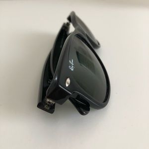 BRAND NEW RAY BAN SUNGLASSES